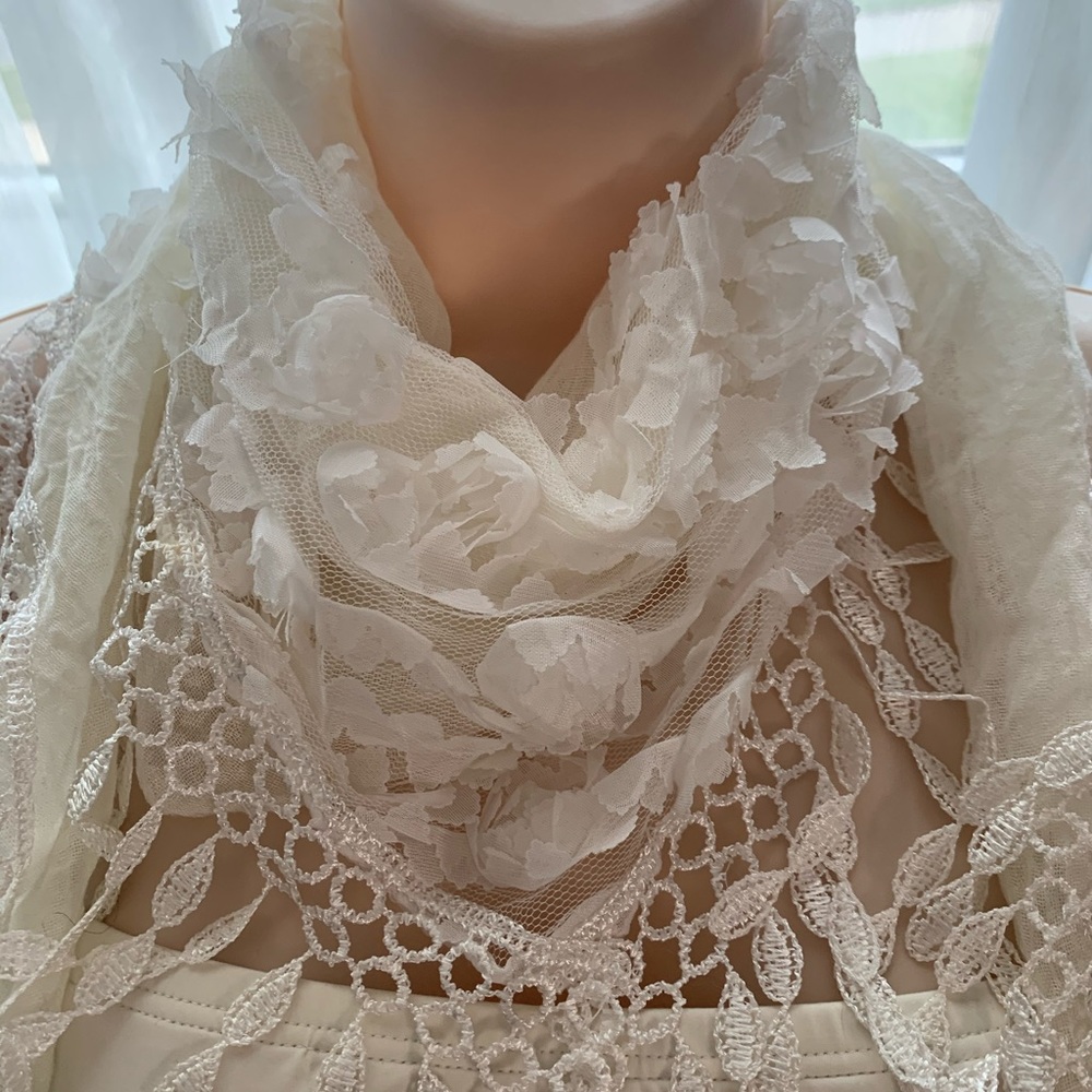 🔴2/$20 🔴Light scarf, NWOT - Picture 6 of 8